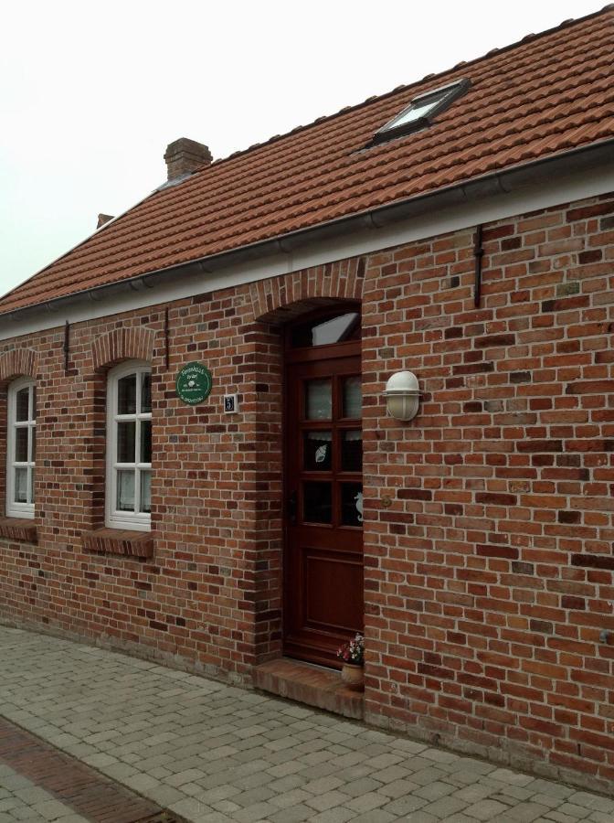 Klaassen- Ferienhaus Up Warf Emden Exterior photo